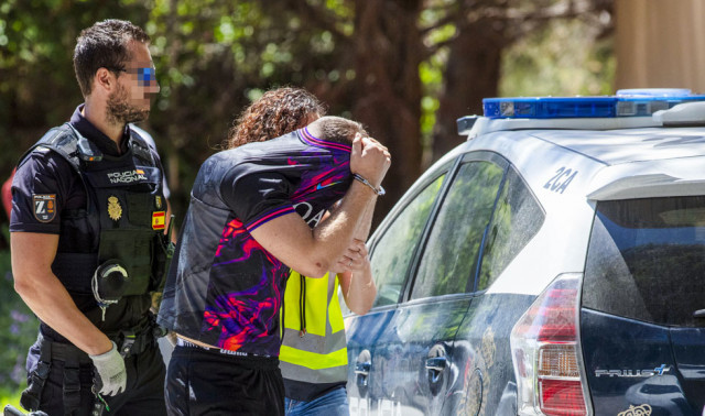 Prisi N Provisional Para De Los Turistas Detenidos Por La Violaci N