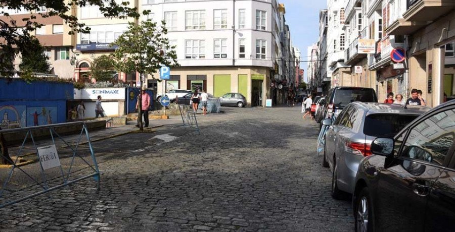 El cierre del parking de Armas completa la peatonalización de la calle Real