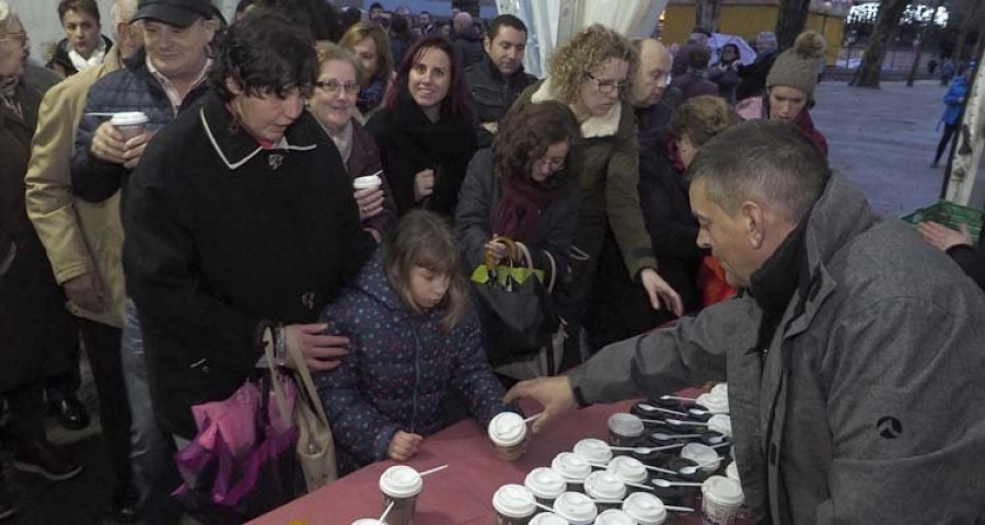 La lluvia aguó la degustación popular del arroz con leche