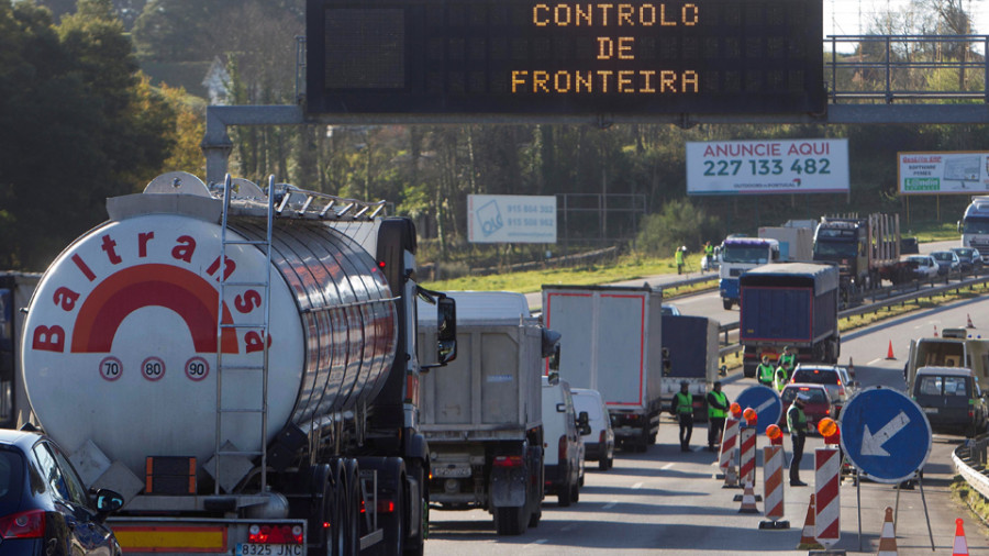 Vuelve la “raia” de Ourense con un cierre de fronteras que generó grandes retenciones en Tui