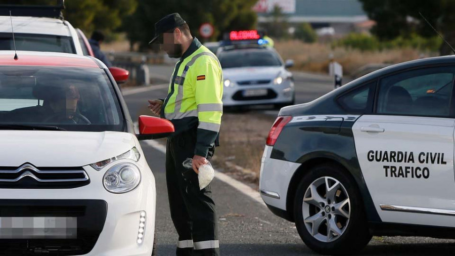 Tráfico Ferrolterra | El hermético grupo de las nuevas tecnologías que vigila a los vigilantes