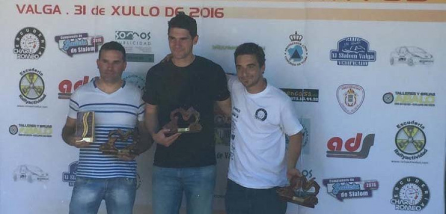 Tres de tres para el pontés Adrián Bouza en el Gallego