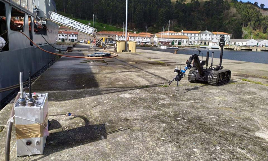 El “Cantabria” se une al ejercicio GNEX-20 en las rías de Ferrol y Marín