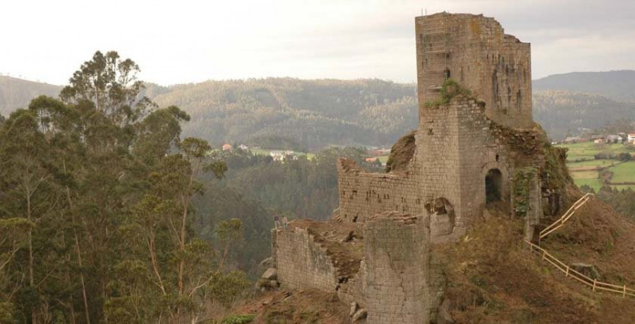 Respaldo económico para la puesta en valor del castillo de Naraío