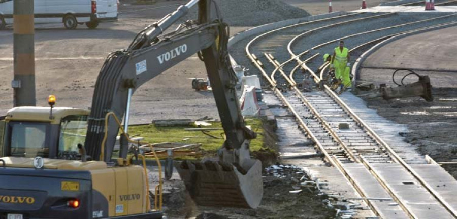 Once proyectos optan a la licitación de las obras del tren a Caneliñas