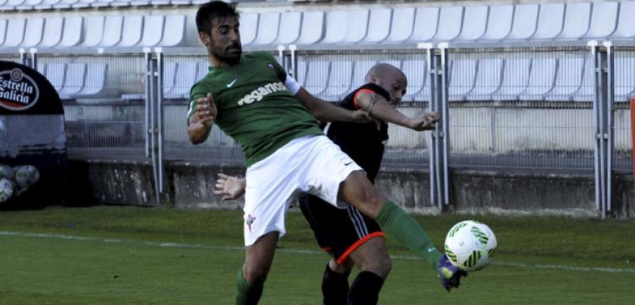 Las molestias de Maceira complican su presencia en el partido de Navarra