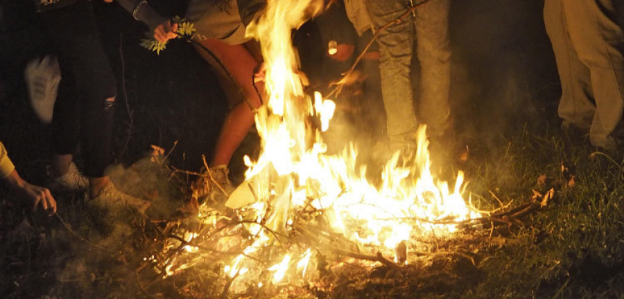 O Concello rexistra 214 solicitudes para prender luminarias mañá na longa noite de San Xoán