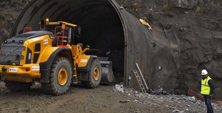 Los accesos al puerto exterior y las mejoras en viales de Ferrol y comarca vuelven a figurar en los PGE