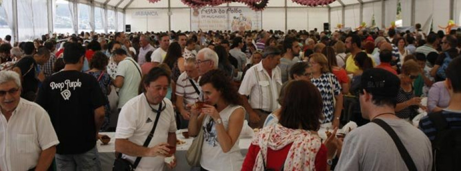 La XXV Festa do Polbo desborda Mugardos