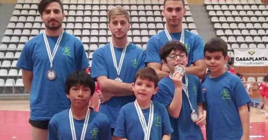 El Ferrolterra suma casi una decena de medallas en Vigo