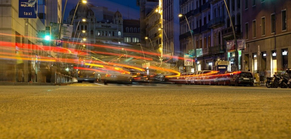 ¿Viaje de Ferrol a Barcelona? Consejos para sacarle partido a la noche catalana