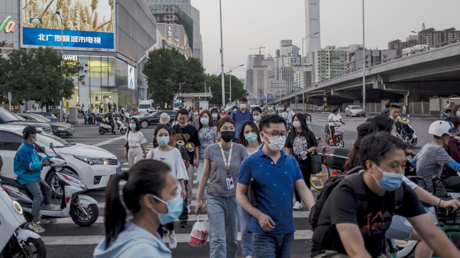 Las autoridades chinas registran un solo nuevo positivo por coronavirus en el recuento diario