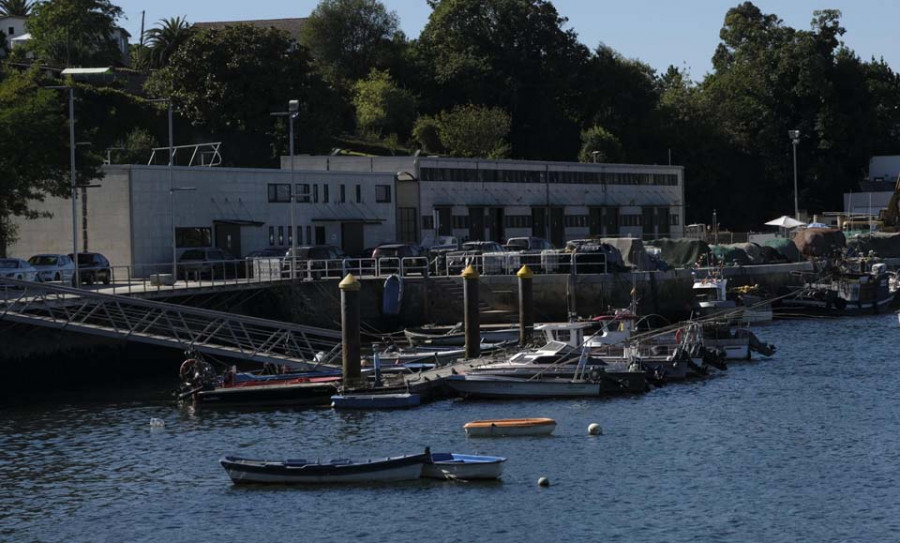 Luz verde a la ampliación de los pantalanes y el dragado del puerto de Pontedeume