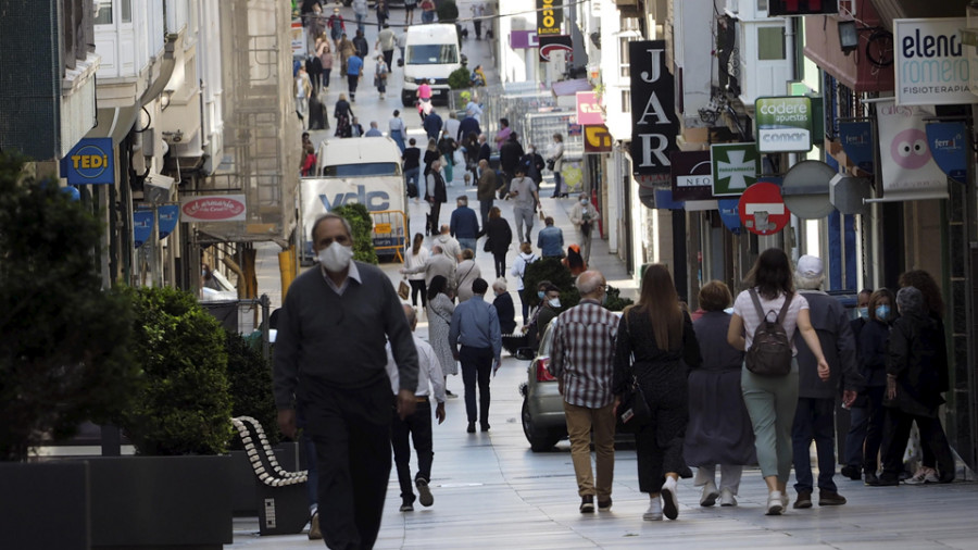 Calles, comercios y terrazas comienzan su resurrección