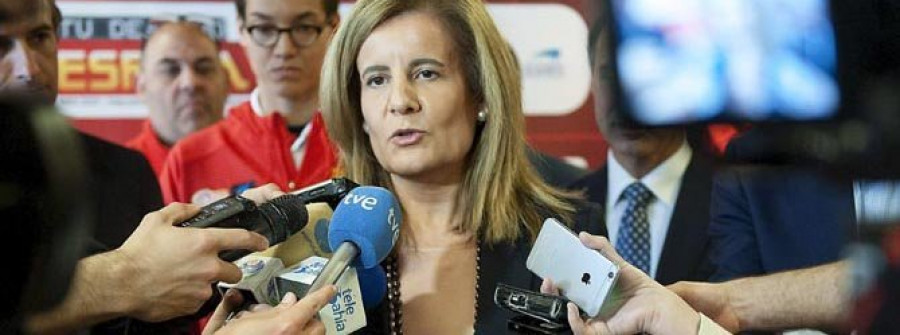 La patronal y los sindicatos sellan el  alza salarial con una cláusula para el IPC