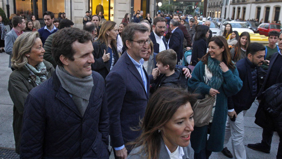 Pablo Casado arropa la candidatura de Mato en su visita a la ciudad