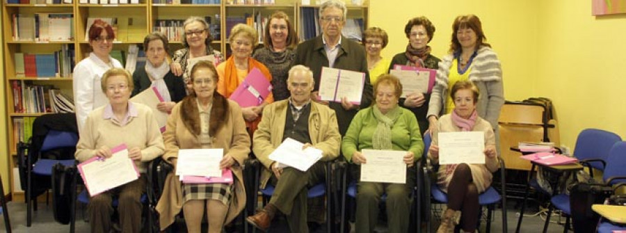 AFAL entrega los diplomas del Taller de memoria para mayores de 60 años