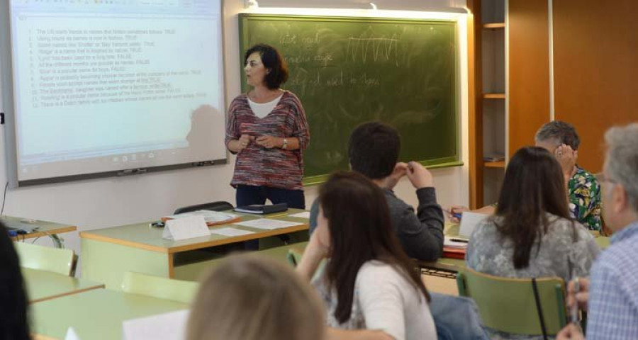 A Escola de Idiomas abre un prazo de matrícula para as prazas vacantes