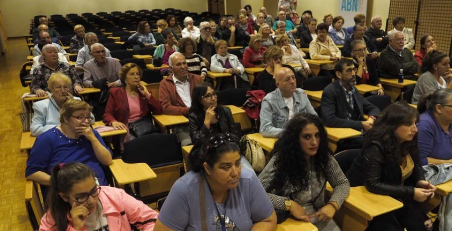 Los vecinos de Recimil se unen para reivindicar las necesidades de la zona