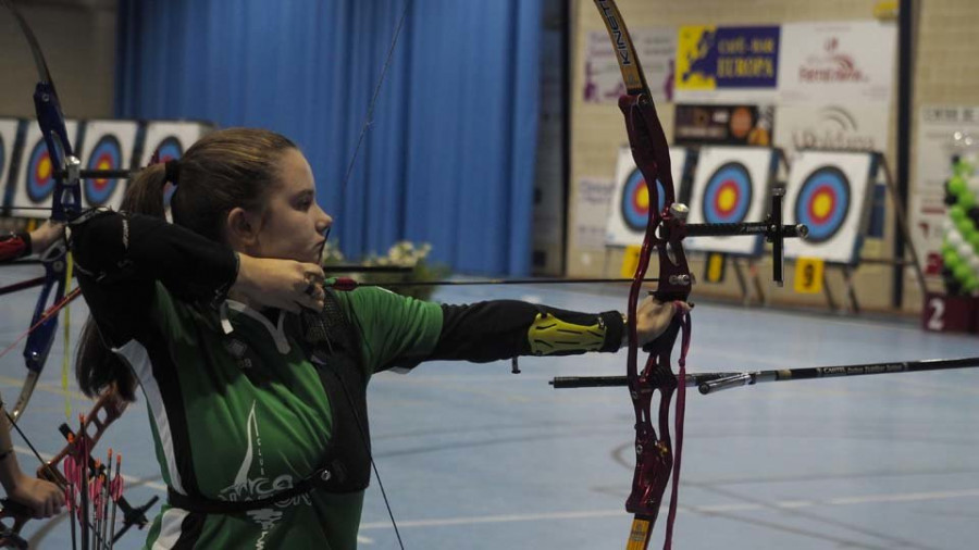 El Arco Ferrol defiende el subcampeonato en Arteixo