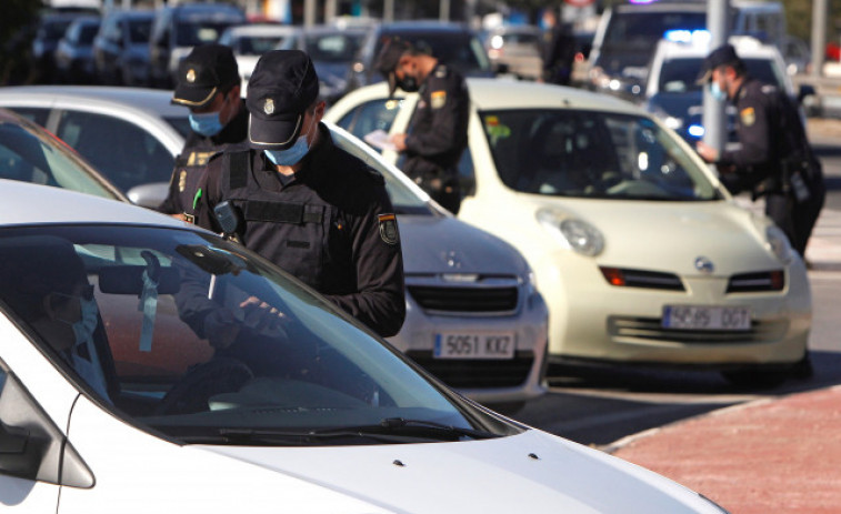 La incidencia sigue bajando mientras las comunidades siguen su senda de las restricciones