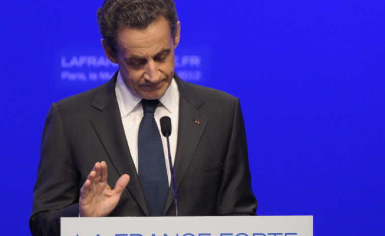 Sarkozy, condenado a tres años de cárcel por corrupción y tráfico de influencias