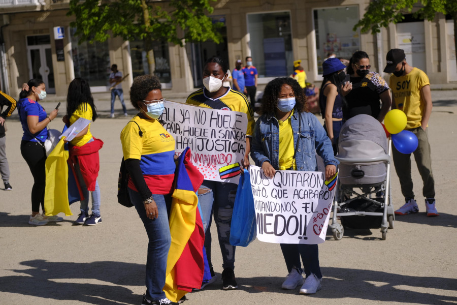 Apoyo del colectivo colombiano de la ciudad a la situación que vive el país