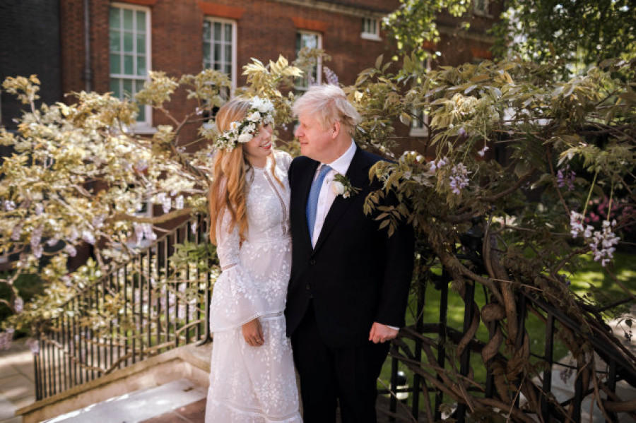 Boris Johnson se casa con Carrie Symonds en la catedral católica de Westminster