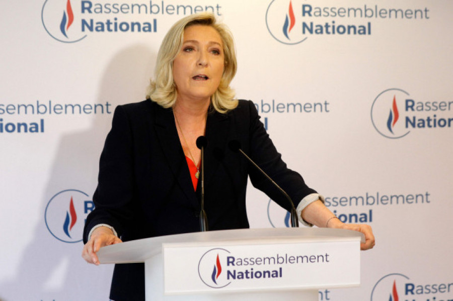 Marine Le Pen, reelegida sin oposición al frente de la ultraderechista Agrupación Nacional