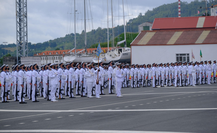 Defensa pondrá en marcha un plan de asesoramiento laboral a los militares antes de cumplir los 45 años