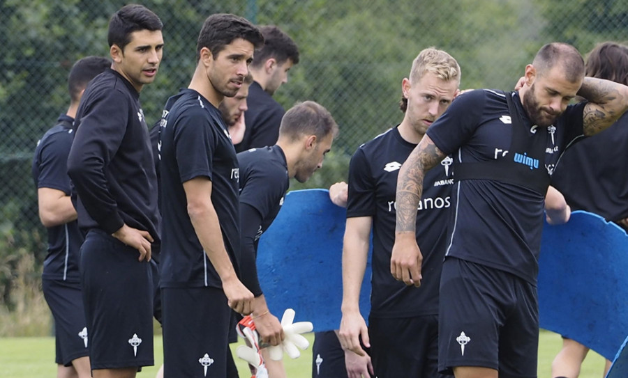 Racing de Ferrol, vuelta a la actividad con un positivo