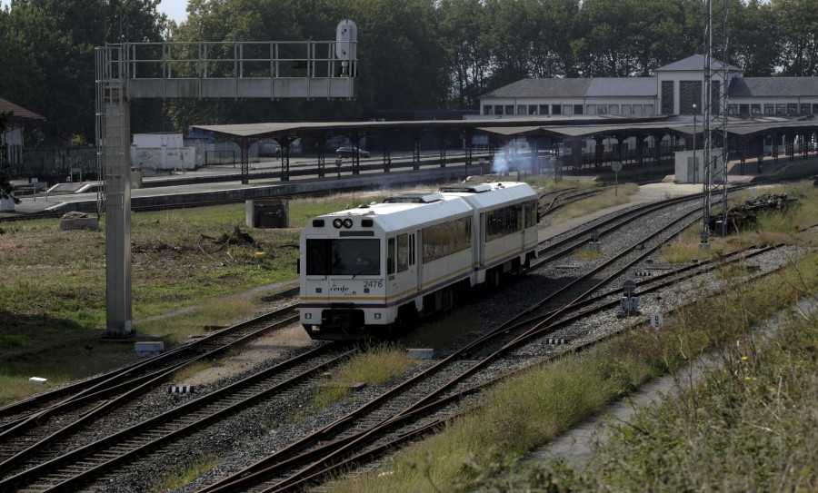 Trenes desde outlet coru帽a