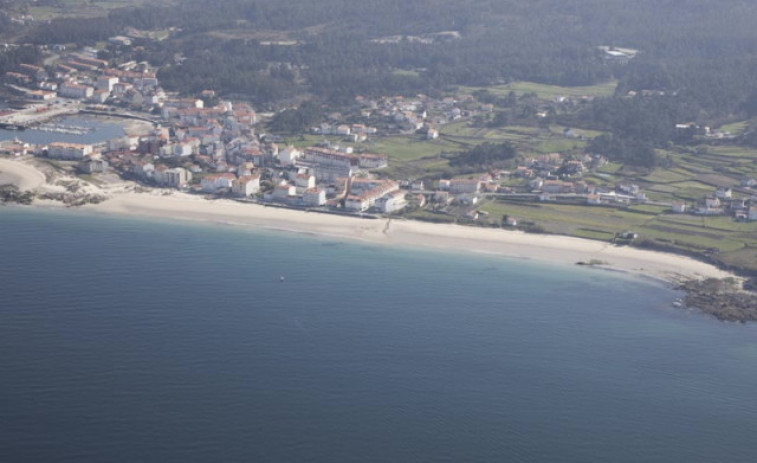 El hueso hallado en Porto do Son es de uno de los jóvenes desaparecidos en un accidente de kayak