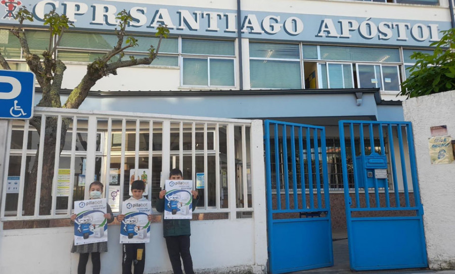 El colegio Santiago Apóstol de Narón gana el concurso gallego de recogida de pilas