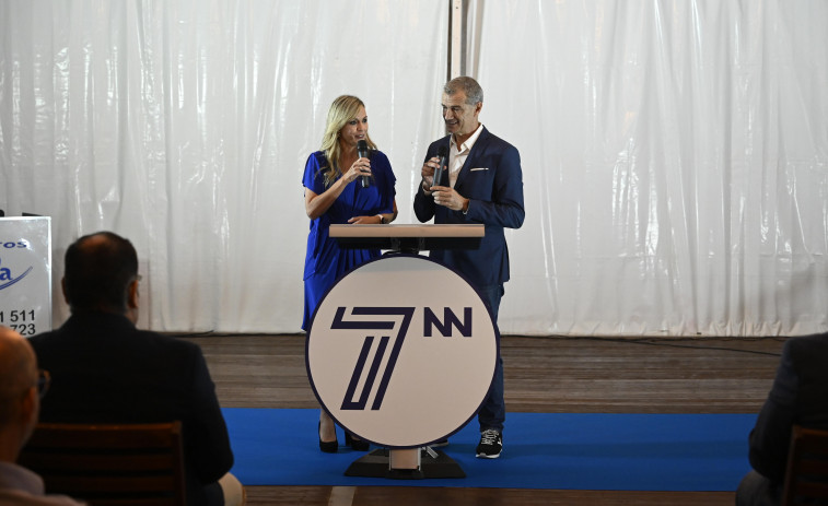 Toni Cantó y María Vico presentaron en Narón la emisión en Galicia de 7NN