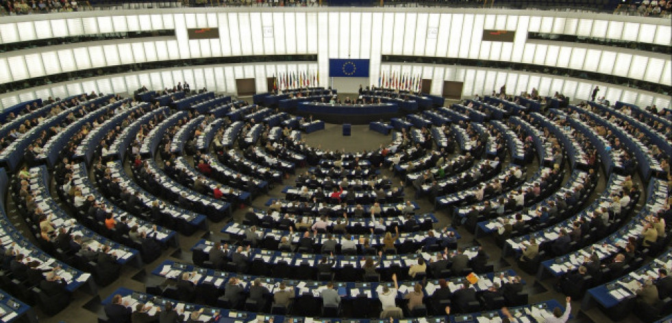 ¿Qué salario, dietas y pensión recibe un diputado del Parlamento Europeo?