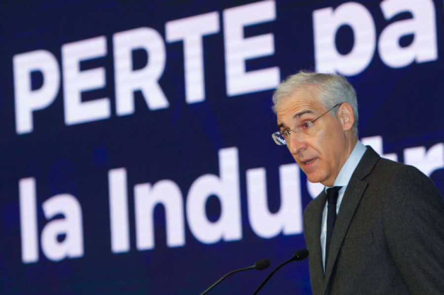 Conde critica que la ley de industria  “llega tarde” y no fue consensuada