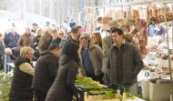 La Feira do Grelo de Xestoso cosecha un nuevo éxito de participación