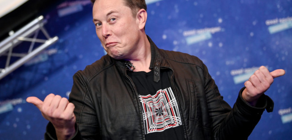 Elon Musk trabajó ilegalmente en EE.UU. al inicio de su carrera, según The Washington Post