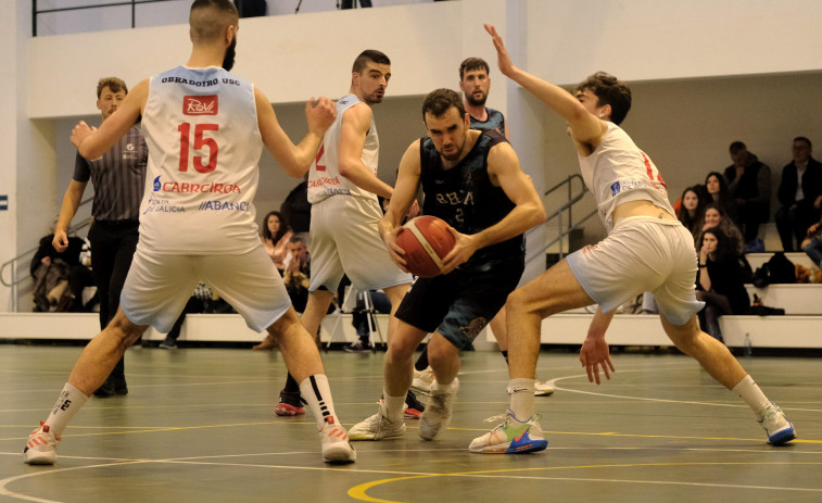 Un flojo último cuarto aparta al Costa Ártabra de la final A6