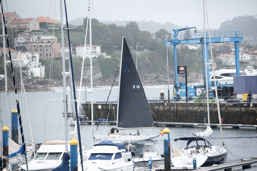 El Bribón sale a navegar sin Juan Carlos I