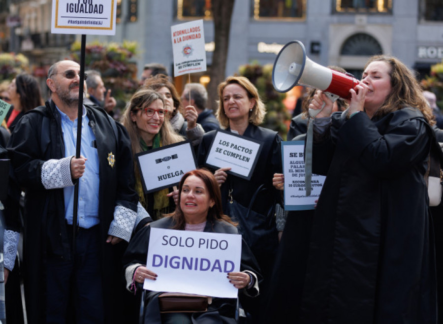 Los funcionarios de Justicia decidirán qué hacen con la huelga ante el adelanto electoral