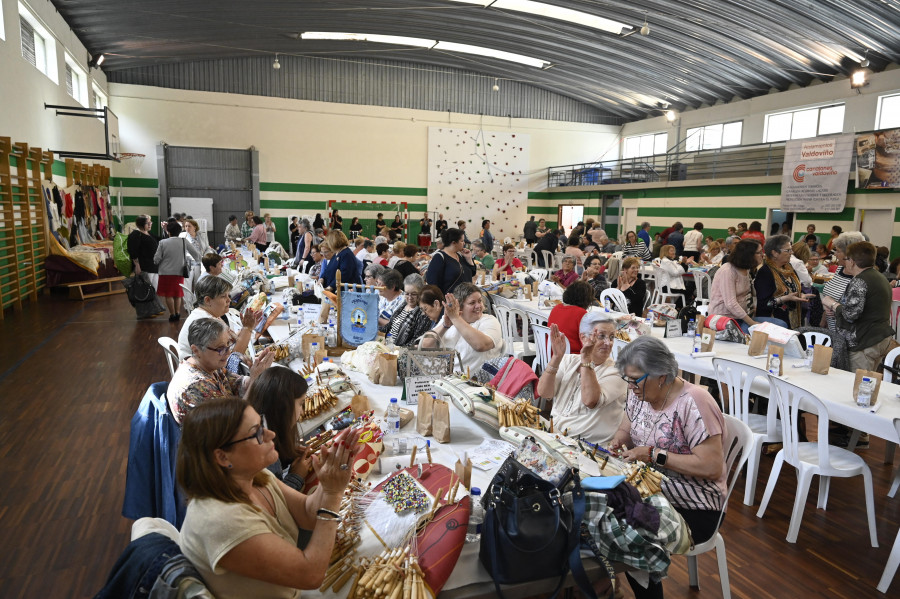 Las instalaciones del Atios de Valdoviño acogen a cerca de 300 palilleiras de Galicia y Portugal