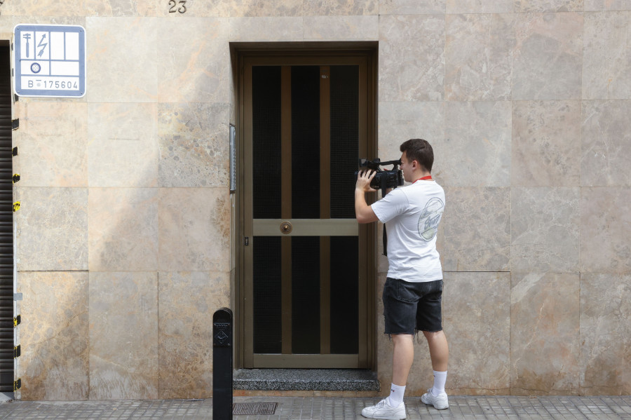 Detenido un hombre por el presunto homicidio con arma blanca de su pareja en Cornellà