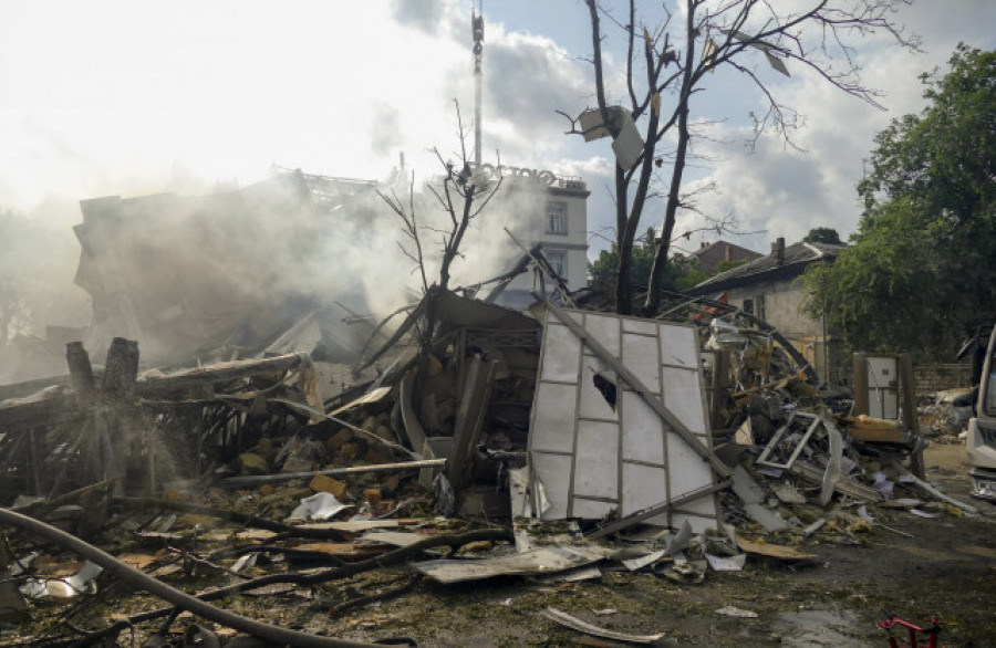 Rusia destruye 120 toneladas de productos agrícolas en el cuarto ataque a Odesa en cuatro días