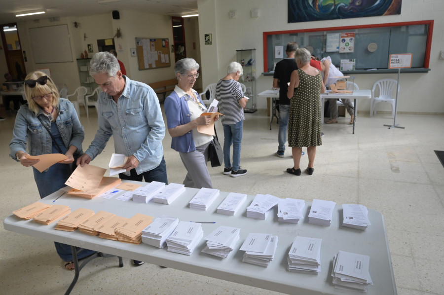 Cambios en la ubicación de dos colegios electorales en Narón