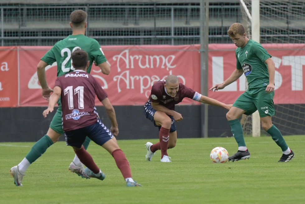 Goleada del Racing al Pontevedra @Javier Albores (16)