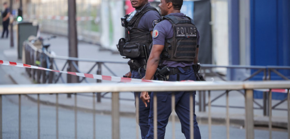 Un muerto y varios heridos en un tiroteo en una ciudad del extrarradio de París