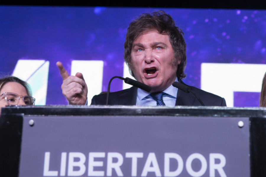 El 'loco' Milei se convertirá en el "primer presidente liberal libertario" de la historia