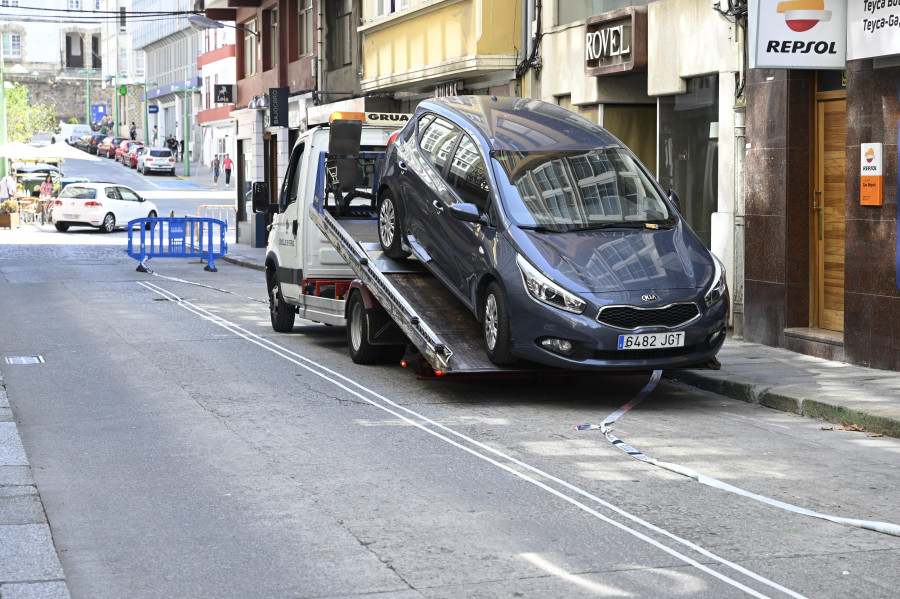 El Concello de Ferrol cambia de opinión y permite el acceso al parking del Cantón todo el día